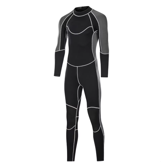 Wetsuit verplicht